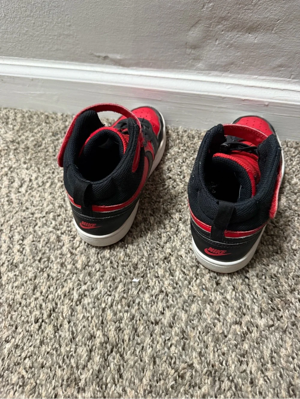 Nike Kids High-Top Sneakers - Red and Black